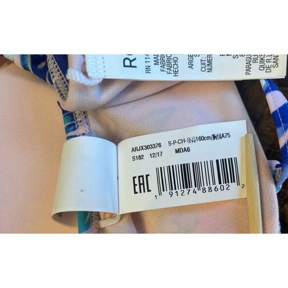 Roxy NWT Pink Hawaiian Flower 2 Piece New Bikini Swimsuit Flutter Top Small - Picture 15 of 16